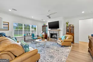 345 Belmont Cir, Brunswick, GA 31525 - Photo 6