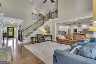211 Northwynn Dr, Sharpsburg, GA 30277 - Photo 10