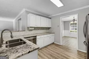 720 Baskins Cir, Winder, GA 30680 - Photo 16