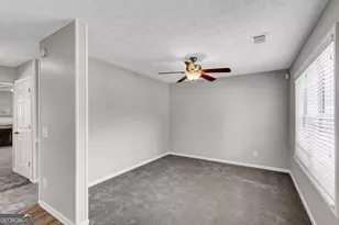 720 Baskins Cir, Winder, GA 30680 - Photo 6