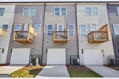 2656 Brookview Lane, Atlanta, GA 30318 - Photo 4