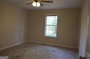 238 Freeman Ave, Forsyth, GA 31029 - Photo 10