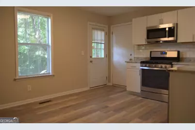 238 Freeman Avenue, Forsyth, GA 31029 - Photo 8