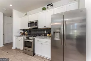 212 Park Bench Way, Byron, GA 31008 - Photo 14