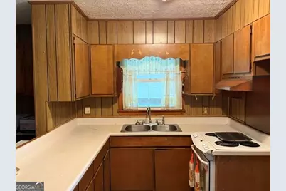 1032 Central Road, Thomson, GA 30824 - Photo 12