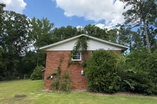 1032 Central Rd, Thomson, GA 30824 - Photo 4