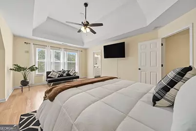 140 Farr Lake Drive, Tyrone, GA 30290 - Photo 24