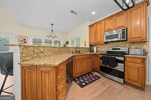140 Farr Lake Dr, Tyrone, GA 30290 - Photo 12