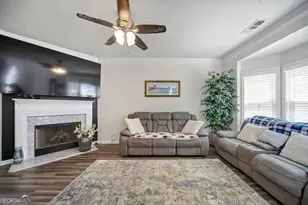 4625 Crawford Oaks Dr, Oakwood, GA 30566 - Photo 4