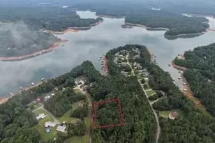 244 Skyline Way, Lavonia, GA 30553 - Photo 4