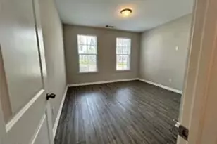 4427 Waxwing St, Hoschton, GA 30548 - Photo 8