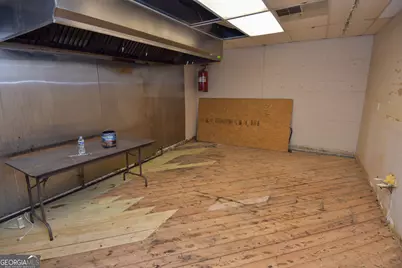 318 E Solomon Street #SUITE B, Griffin, GA 30223 - Photo 6