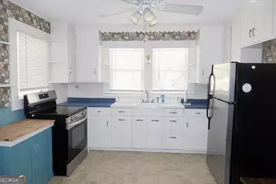 375 Wilson Circle, Lavonia, GA 30553 - Photo 8