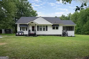 375 Wilson Cir, Lavonia, GA 30553 - Photo 1
