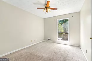 2571 Wildflower Ln, Lawrenceville, GA 30044 - Photo 16