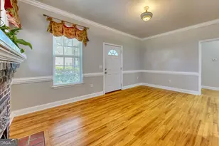 2607 Governor St, Garden City, GA 31408 - Photo 6