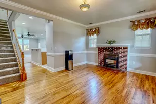 2607 Governor St, Garden City, GA 31408 - Photo 10