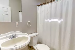 2607 Governor St, Garden City, GA 31408 - Photo 38