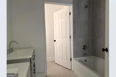320 Brook Street, Milledgeville, GA 31061 - Photo 6