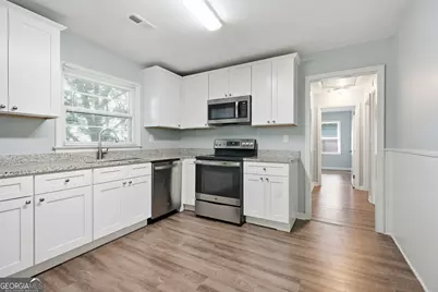 713 Melrose Drive, Forest Park, GA 30297 - Photo 12