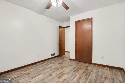 9115 Raven Drive, Jonesboro, GA 30238 - Photo 18