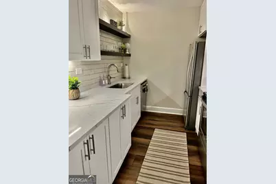 300 W Peachtree Street #21G, Atlanta, GA 30308 - Photo 2