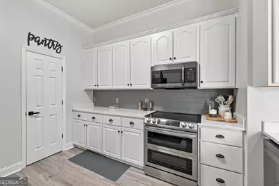 118 Regal Road, Brunswick, GA 31523 - Photo 10