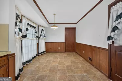 513 Midland Park Drive, Stone Mountain, GA 30087 - Photo 24