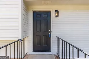 2250 Ridge Forest Dr, Grayson, GA 30017 - Photo 4