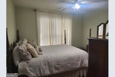 1642 Mission Park Drive, Loganville, GA 30052 - Photo 2