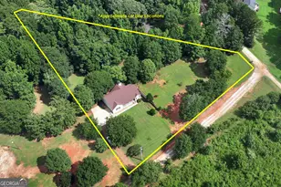 817 Bluejay Wy, Winder, GA 30680 - Photo 10