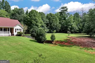 817 Bluejay Wy, Winder, GA 30680 - Photo 6
