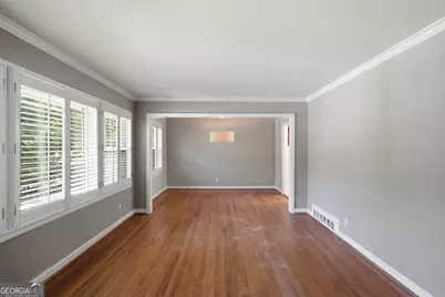 1347 Chalmette Drive NE, Atlanta, GA 30306 - Photo 6