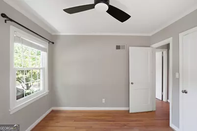 1347 Chalmette Drive NE, Atlanta, GA 30306 - Photo 14
