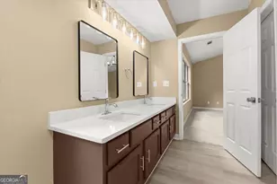 2010 Buckley Trail, Snellville, GA 30078 - Photo 38