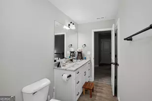 207 Dixon Cir, Williamson, GA 30292 - Photo 32