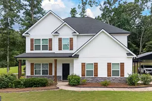207 Dixon Cir, Williamson, GA 30292 - Photo 4