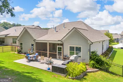 1645 Jasper Drive, Winder, GA 30680 - Photo 4