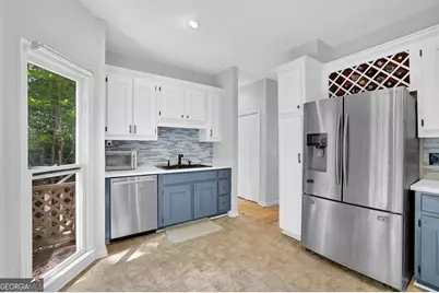 2548 Zachary Woods Drive NW, Marietta, GA 30064 - Photo 22