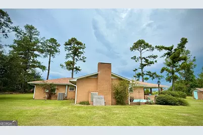 263 Broxton Highway, Hazlehurst, GA 31539 - Photo 8