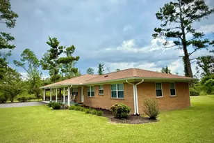 263 Broxton Hwy, Hazlehurst, GA 31539 - Photo 1