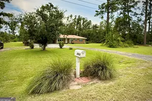263 Broxton Hwy, Hazlehurst, GA 31539 - Photo 2
