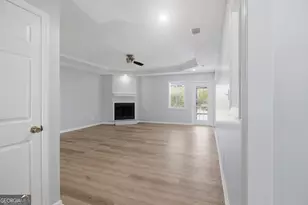 4342 Hampton Dr, Valdosta, GA 31605 - Photo 4