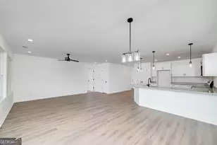 130 N Stewart Ln, Griffin, GA 30224 - Photo 8