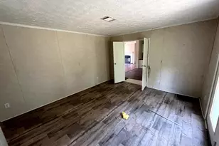 952 River Ridge Cir, Jesup, GA 31545 - Photo 8