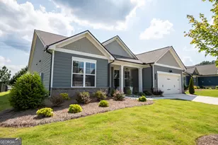 729 Glenside Dr, Jefferson, GA 30549 - Photo 1