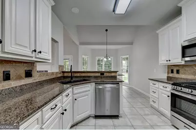 6316 Green Oak Ridge, Flowery Branch, GA 30542 - Photo 14