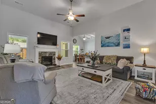 210 Southridge, Senoia, GA 30276 - Photo 4