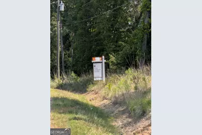 109 Stewart Avenue NE, Milledgeville, GA 31061 - Photo 2