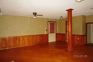 729 N Lake Dr, Sandersville, GA 31082 - Photo 4